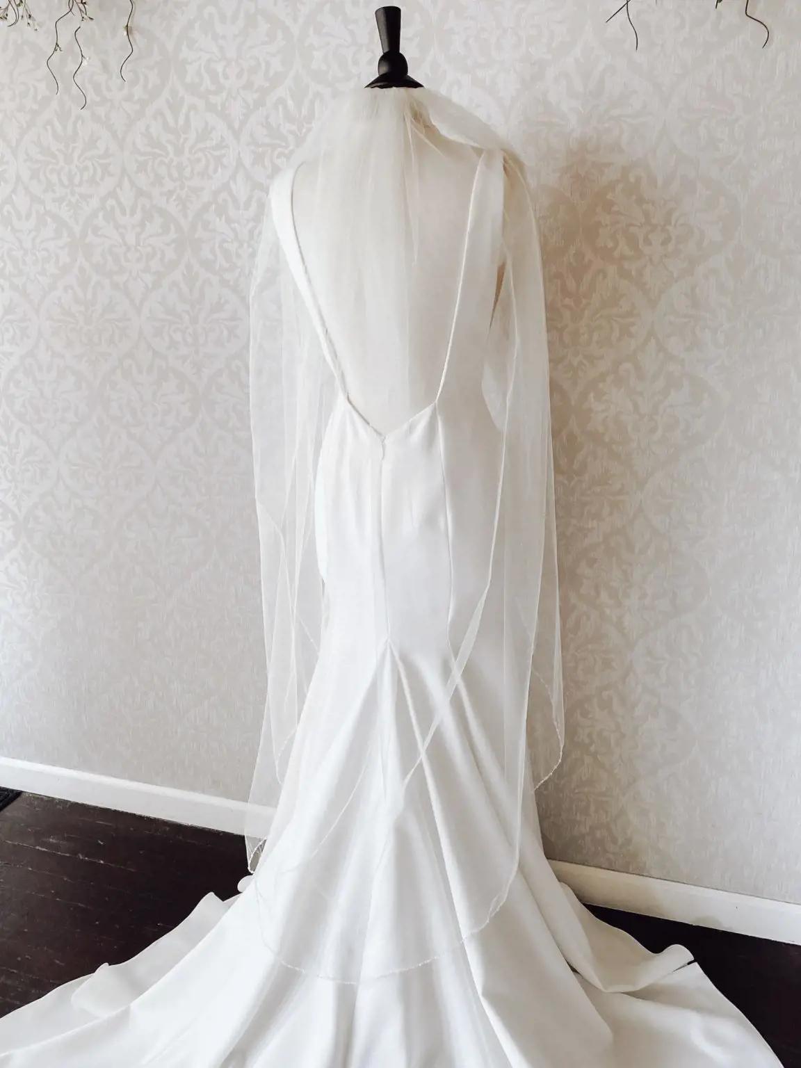 Bridal Veils. Mobile Image