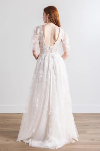 Willowby Gaia #1 Ivory thumbnail